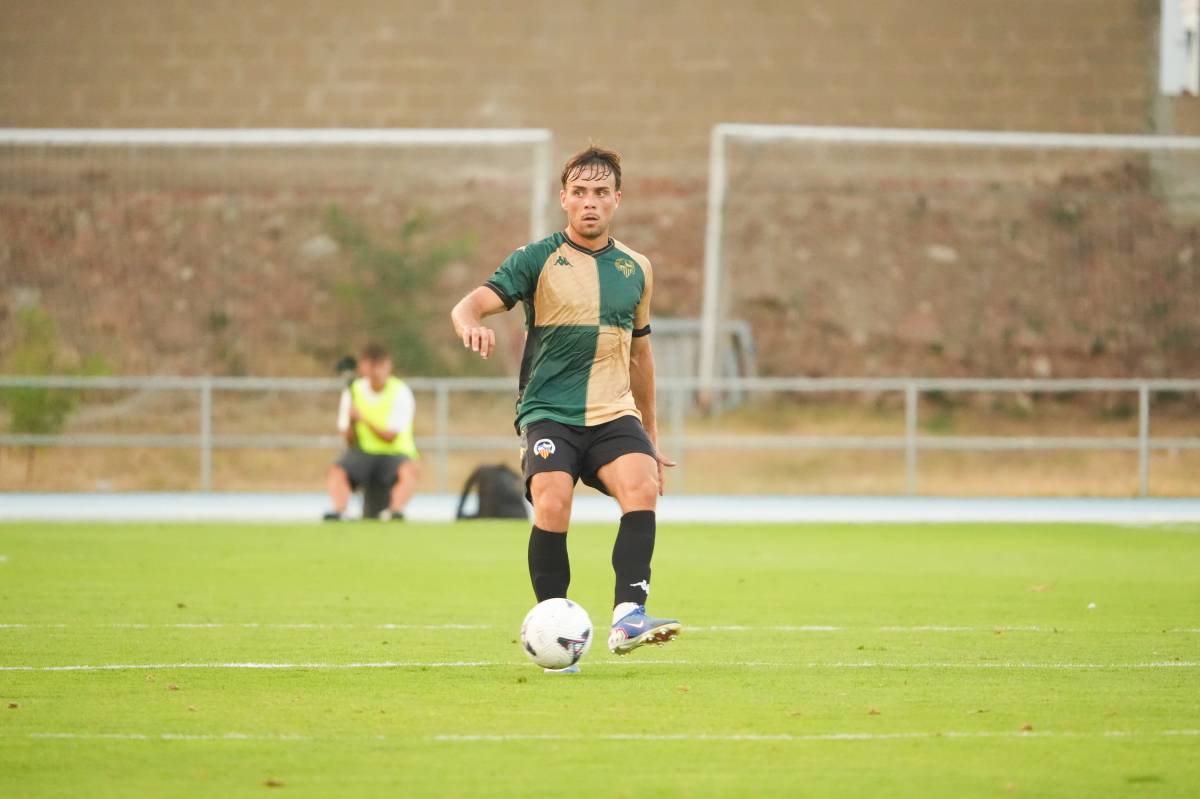 Genar es va retirar amb molèsties en el penúltim duel de pretemporada - David Chao Genar es va retirar amb molèsties en el penúltim duel de pretemporada