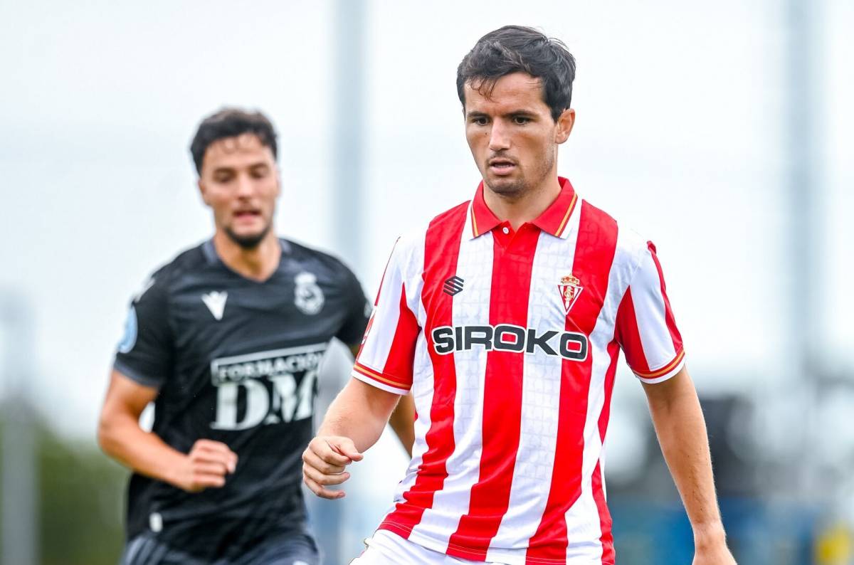 Guillamón és un dels fitxatges de renom al conjunt asturià - Real Sporting Guillamón és un dels fitxatges de renom al conjunt asturià