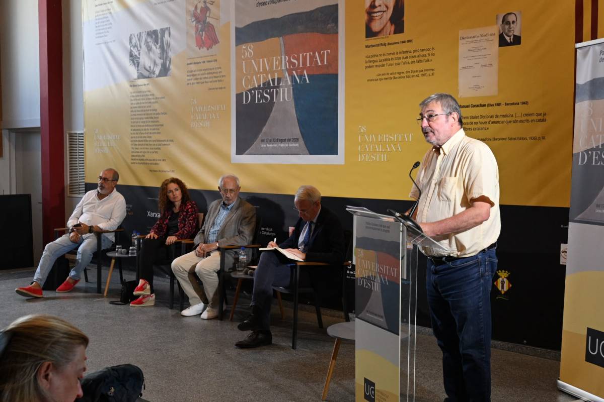 Antoni Furió, catedràtic d`Història Medieval de la Universitat de València. - Antoni Furió, catedràtic d`Història Medieval de la Universitat de València.