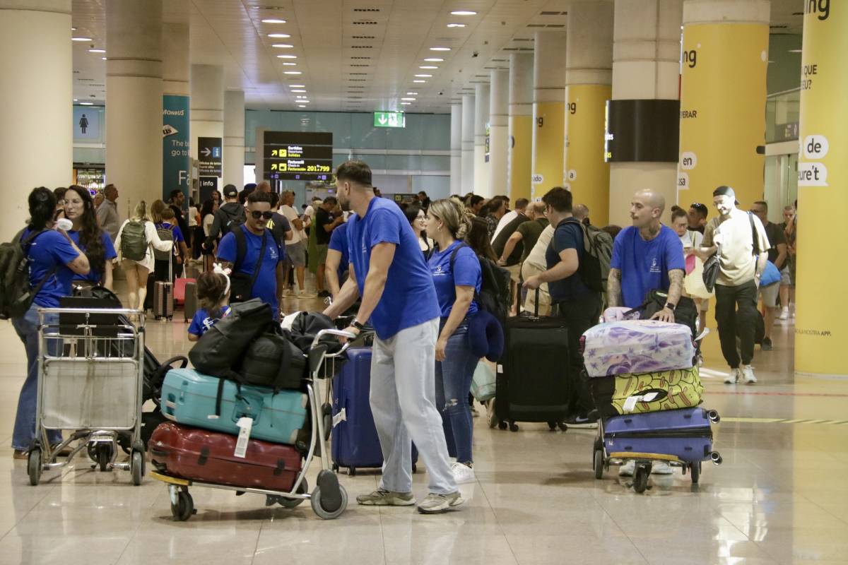 Els treballadors en vaga a l'aeroport del Prat no afluixen: «No és un caprici»