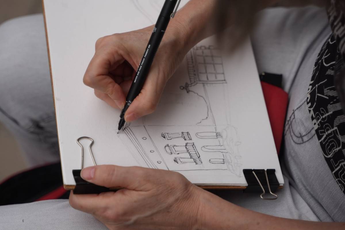 La vuitena edició del Drink & Draw a la Casa Montlló - DAVID CHAO La vuitena edició del Drink & Draw a la Casa Montlló