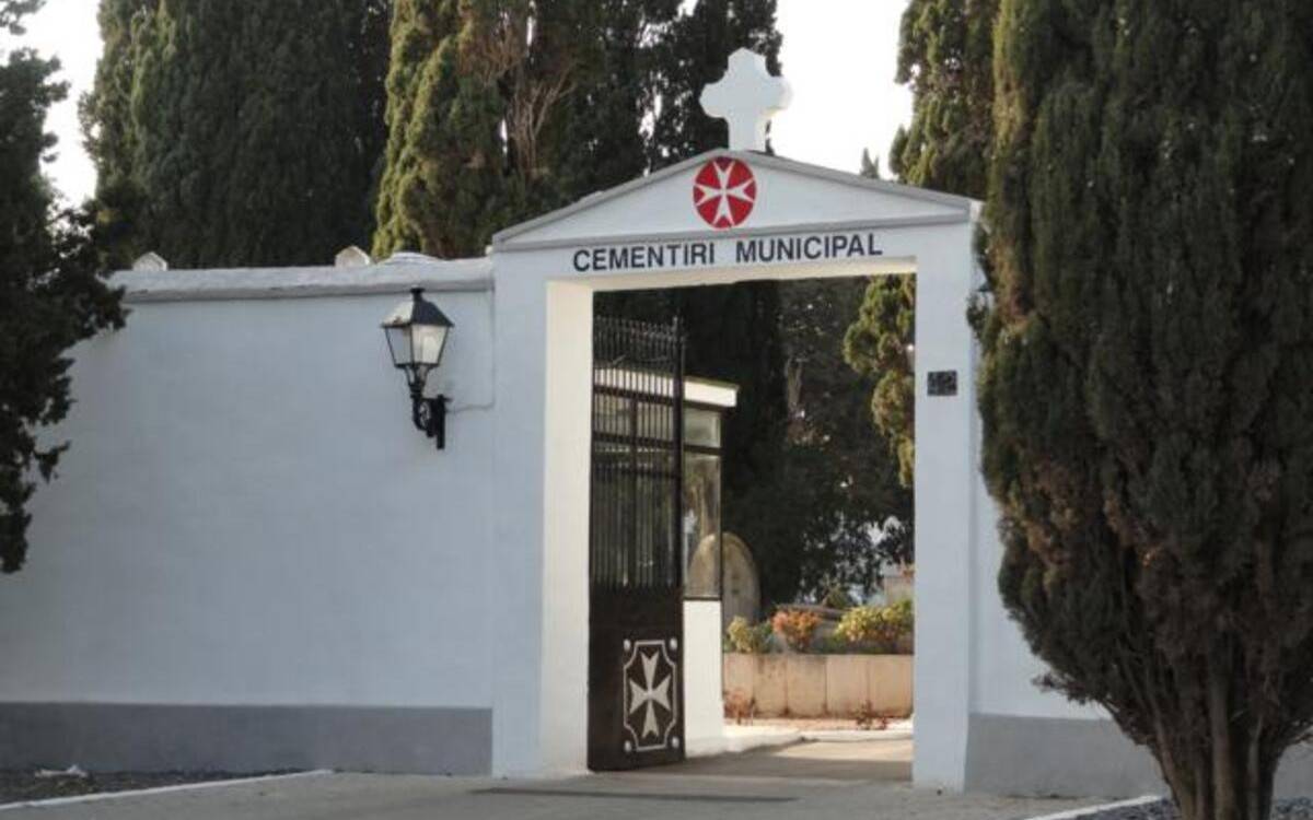 Amposta triplica la inversió en el manteniment del cementeri municipal, fins als 110.000 euros anuals