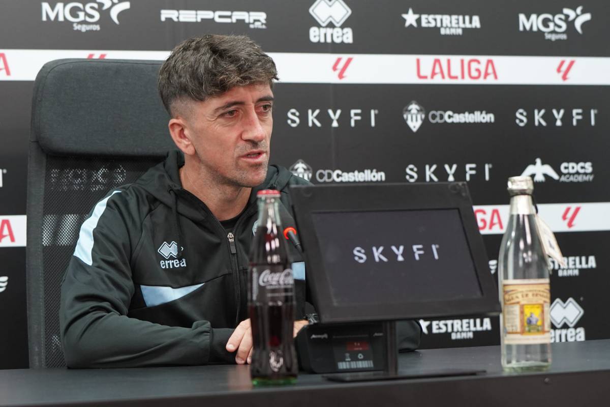 Pablo Hernández va signar grans xifres la temporada passada a la banqueta dels orelluts - CD Castellón Pablo Hernández va signar grans xifres la temporada passada a la banqueta dels orelluts