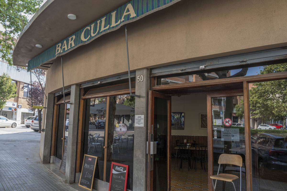 El Bar Culla, un dels establiments amb més història de Vallparadís i de tot Terrassa - Nebridi Aróztegui
