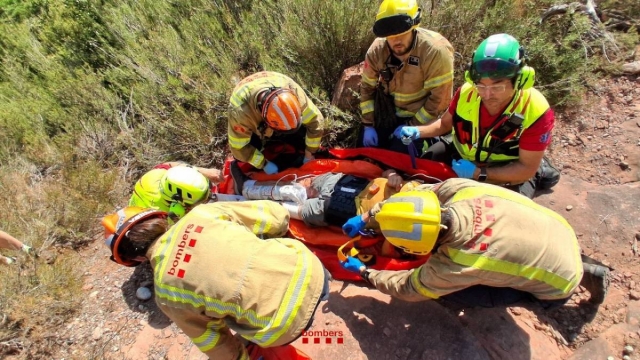 VÍDEO | Així han rescatat els Bombers un excursionista amb un helicòpter