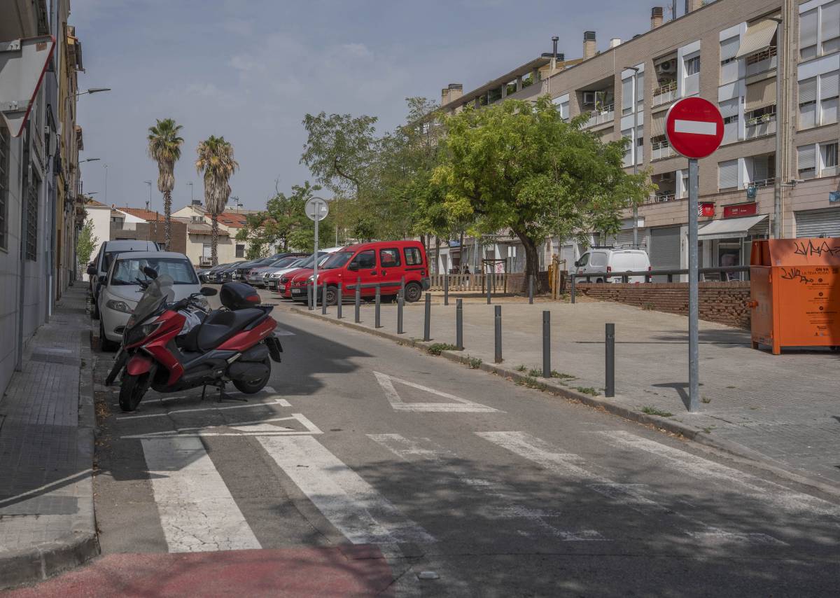 Carrer de l`Aurora - Nebridi Aróztegui Carrer de l`Aurora