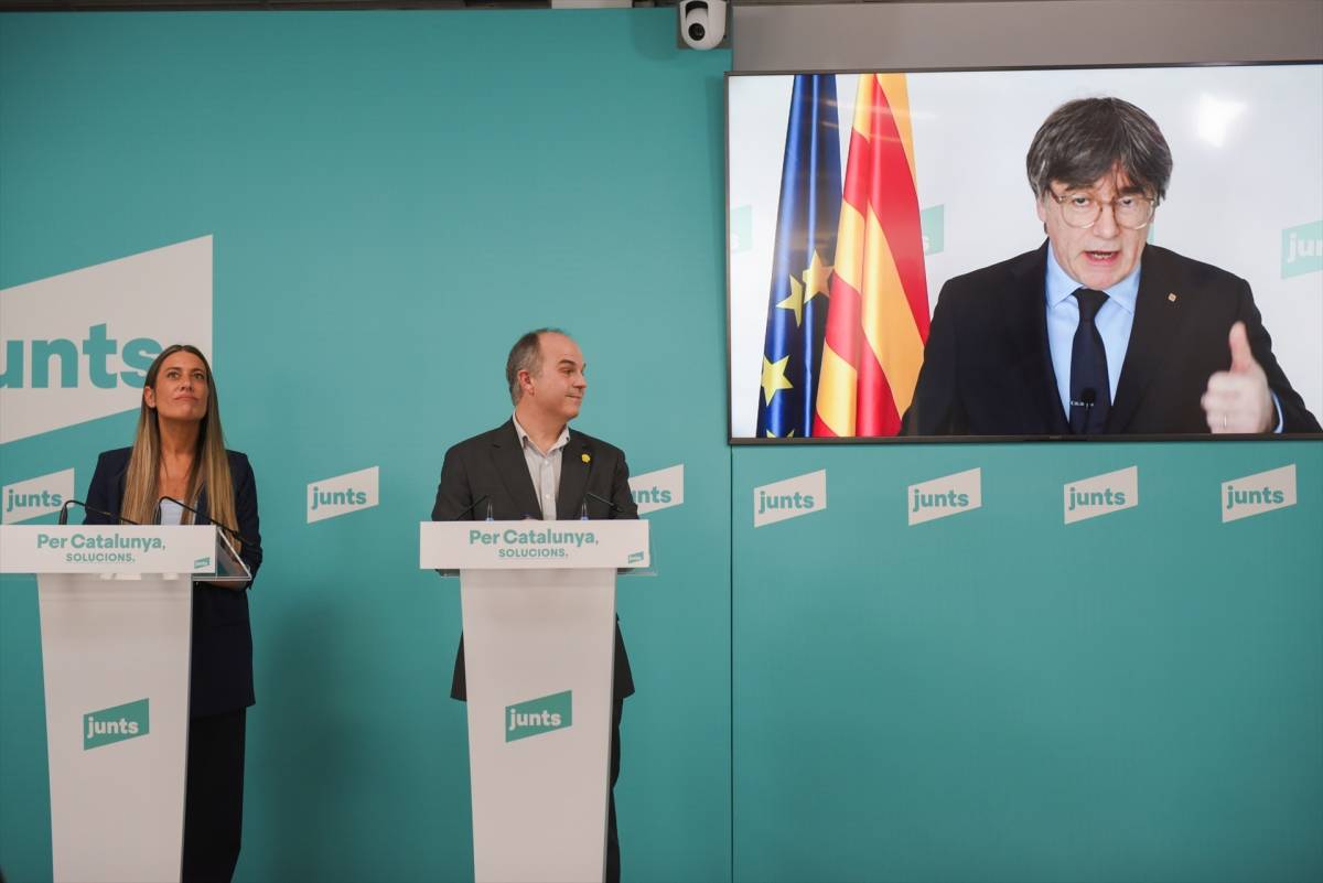 Per què Junts ressuscita el traspàs de competències en immigració?