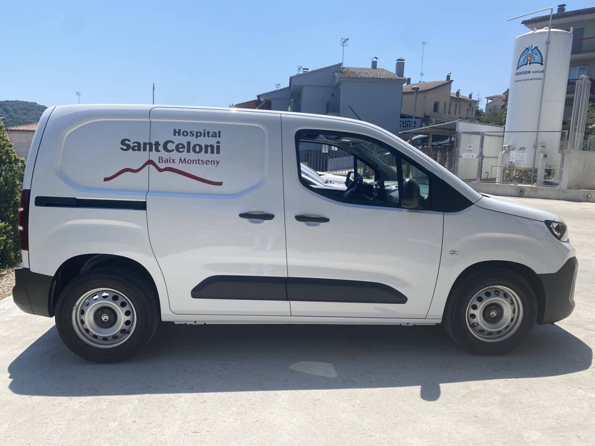 Nous vehicles de l'Hospital de Sant Celoni. - Hospital de Sant Celoni