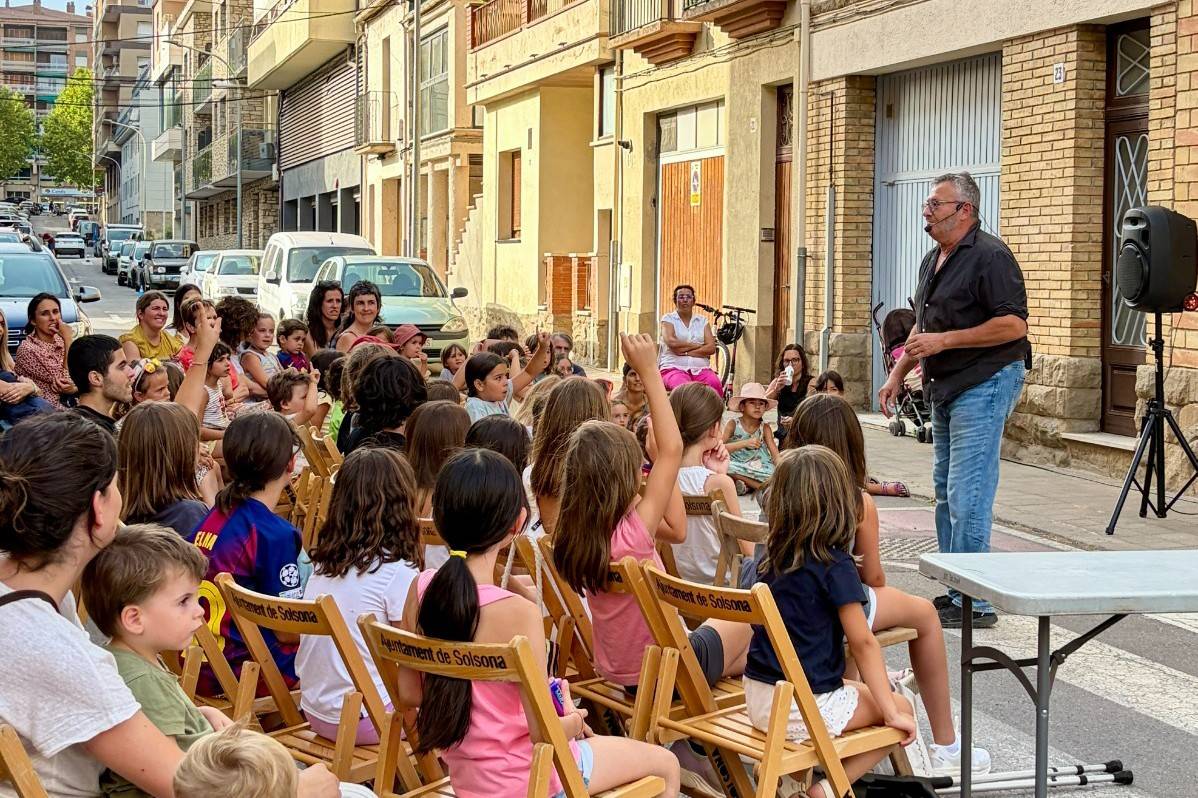 Solsona constata l’acollida massiva de la sisena edició de contes als barris i consolida l’afluència familiar