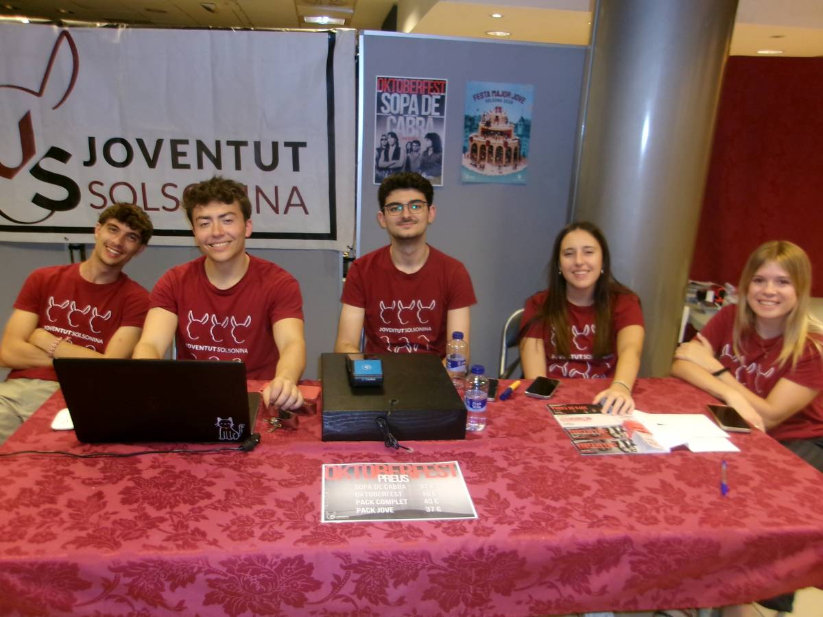 La tropa de la Joventut solsonina - NacioSolsona La tropa de la Joventut solsonina