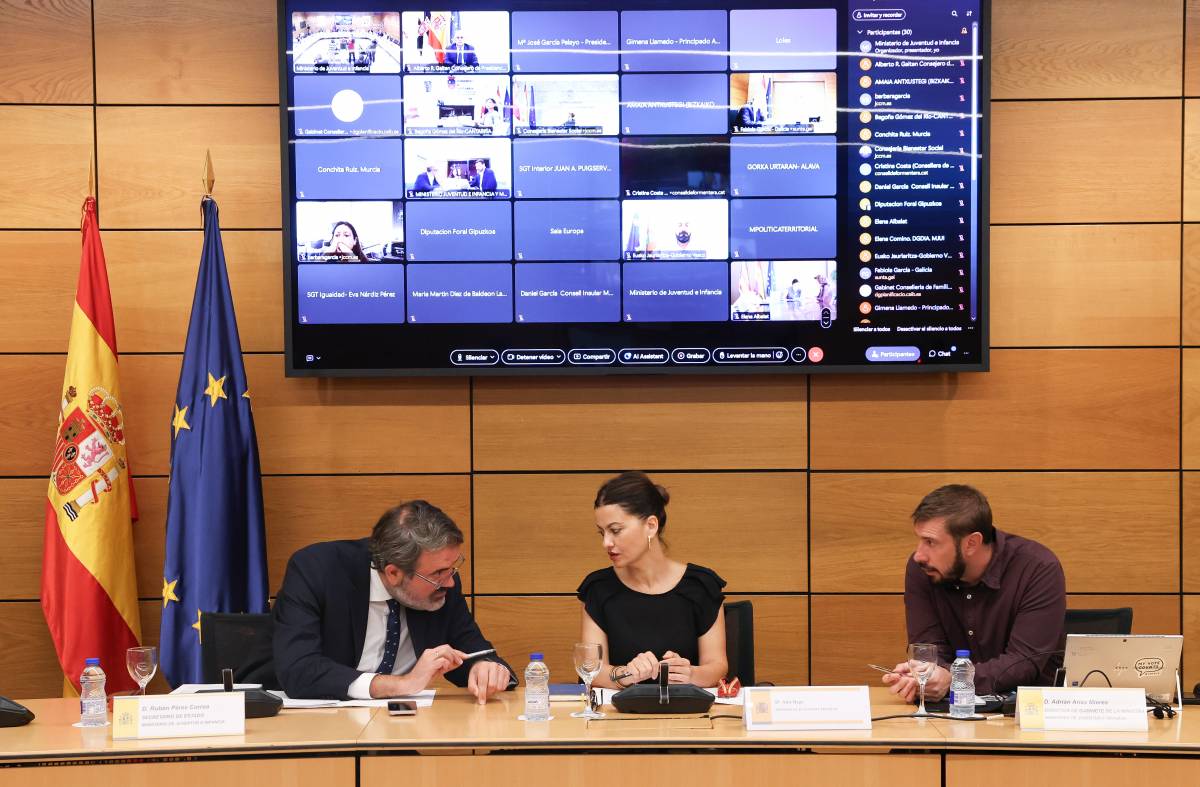 El govern espanyol s'encomana a les entitats socials pel repartiment de menors davant el rebuig del PP