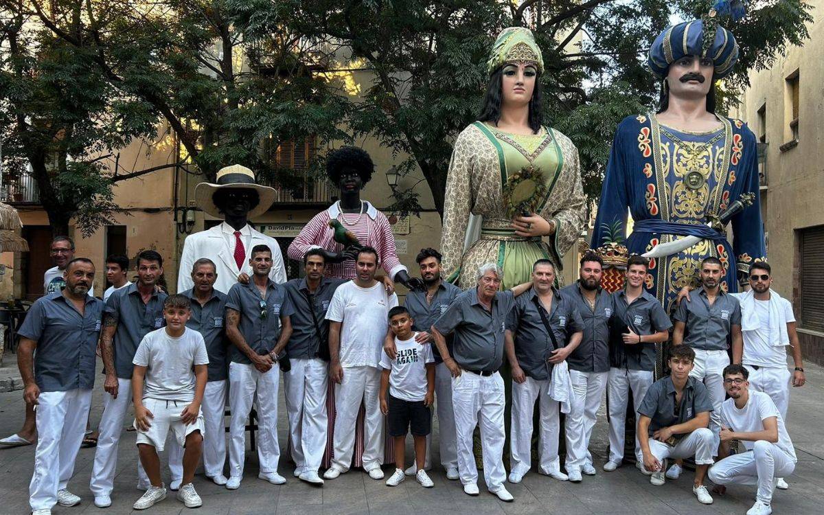 Els portants dels Gegants Moros i dels Negritos seran els Perpetuadors de les festes de Santa Tecla 2026