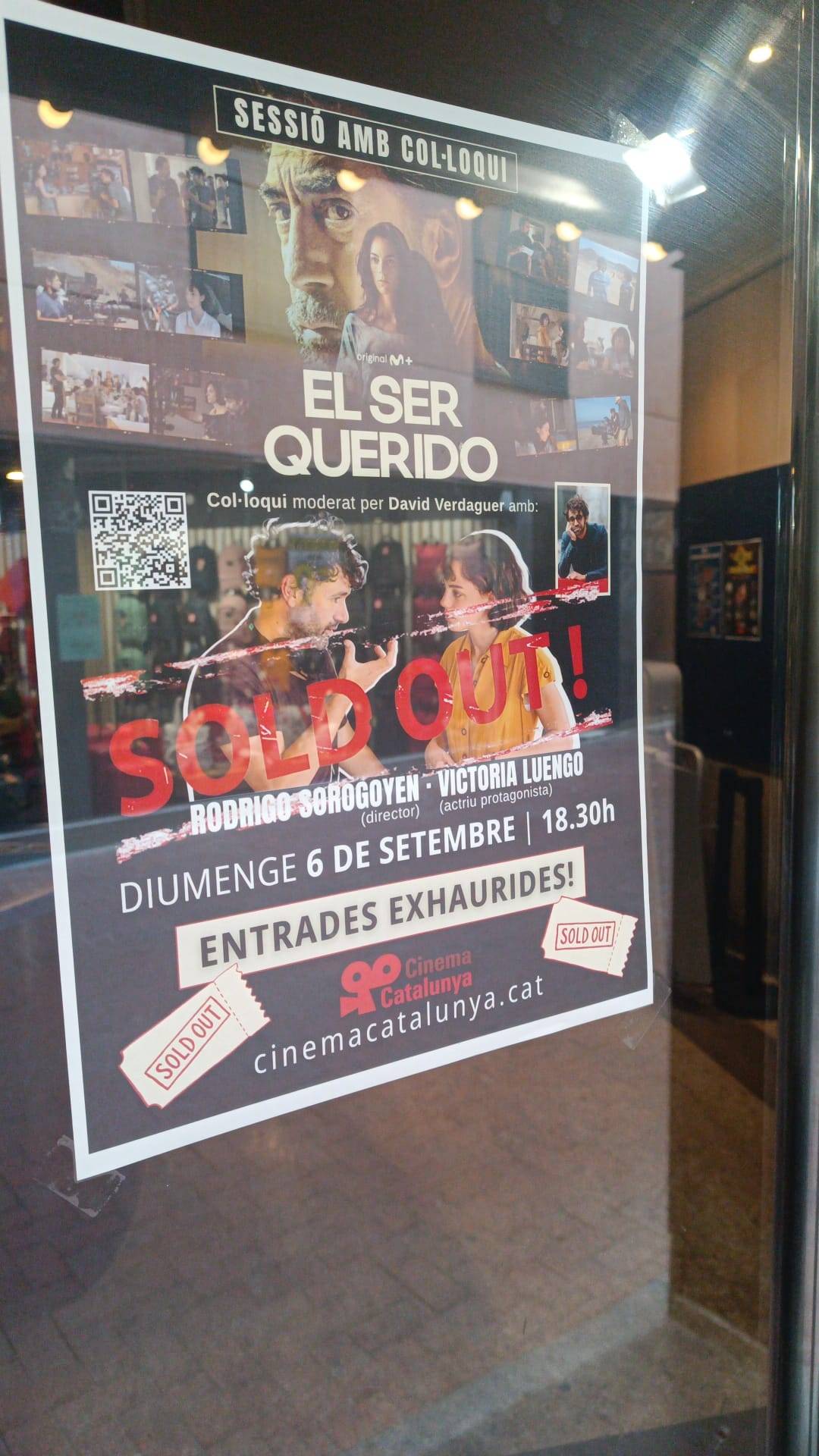 Cartell del film amb la informació: entrades exhaurides - 