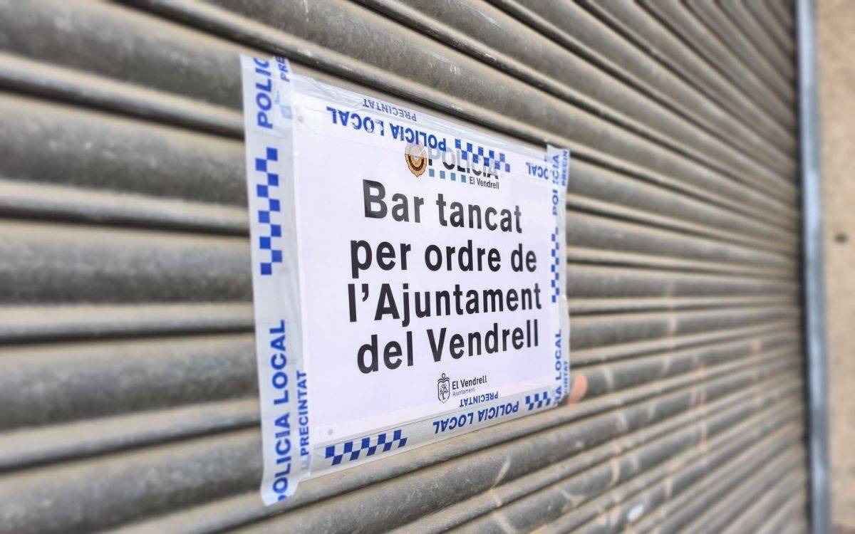 L'Ajuntament del Vendrell tanca dos establiments per reiterats problemes de seguretat i convivència