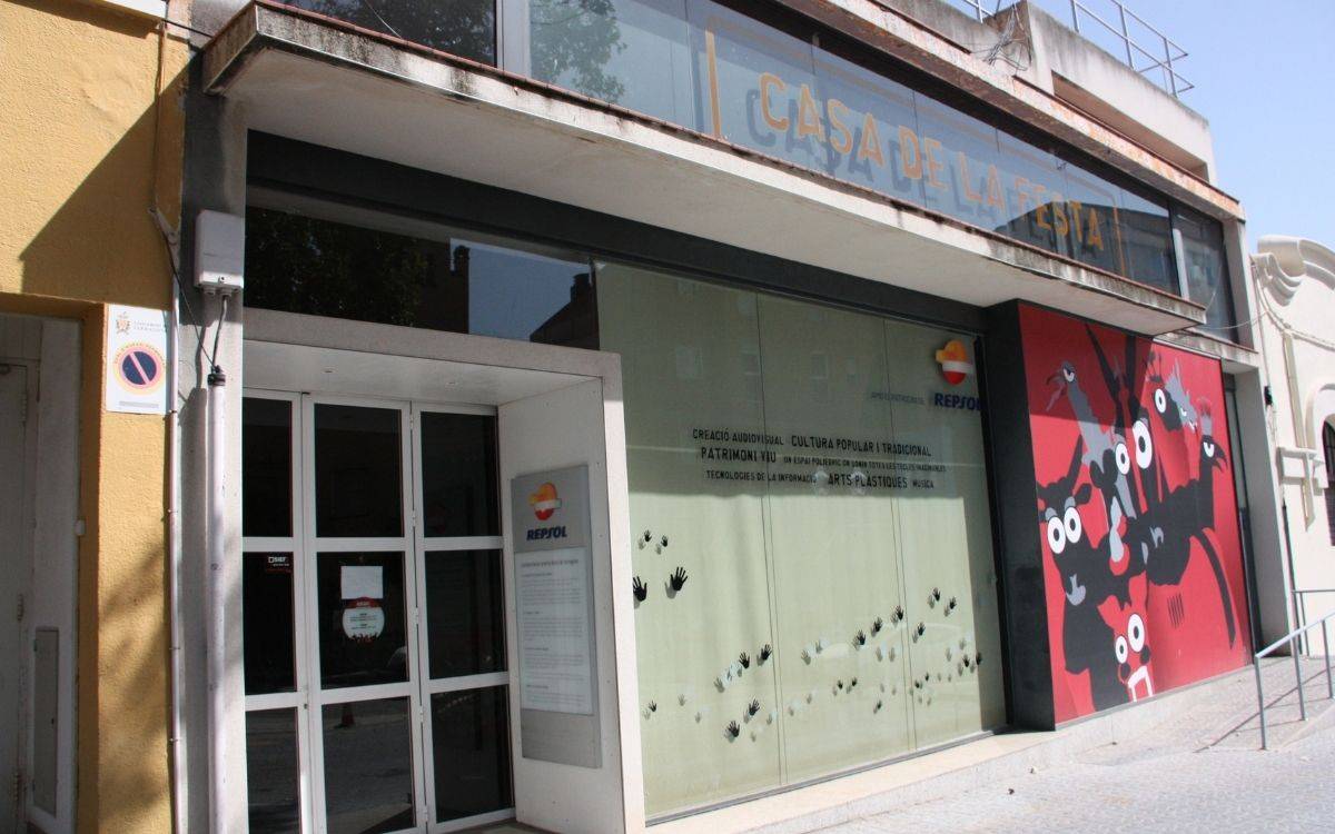 La Casa de la Festa de Tarragona torna a fer aigües i les entitats del Seguici demanen solucions