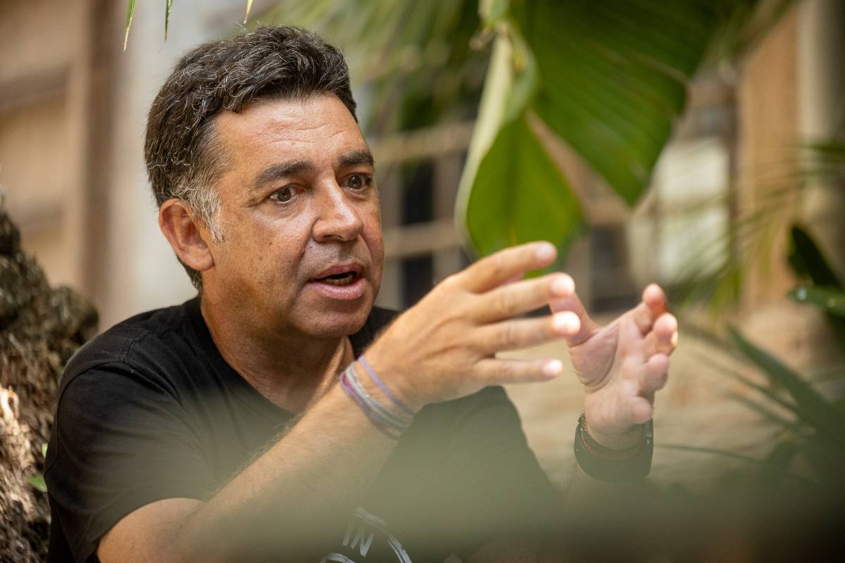 David Bondia, durant l`entrevista amb Nació