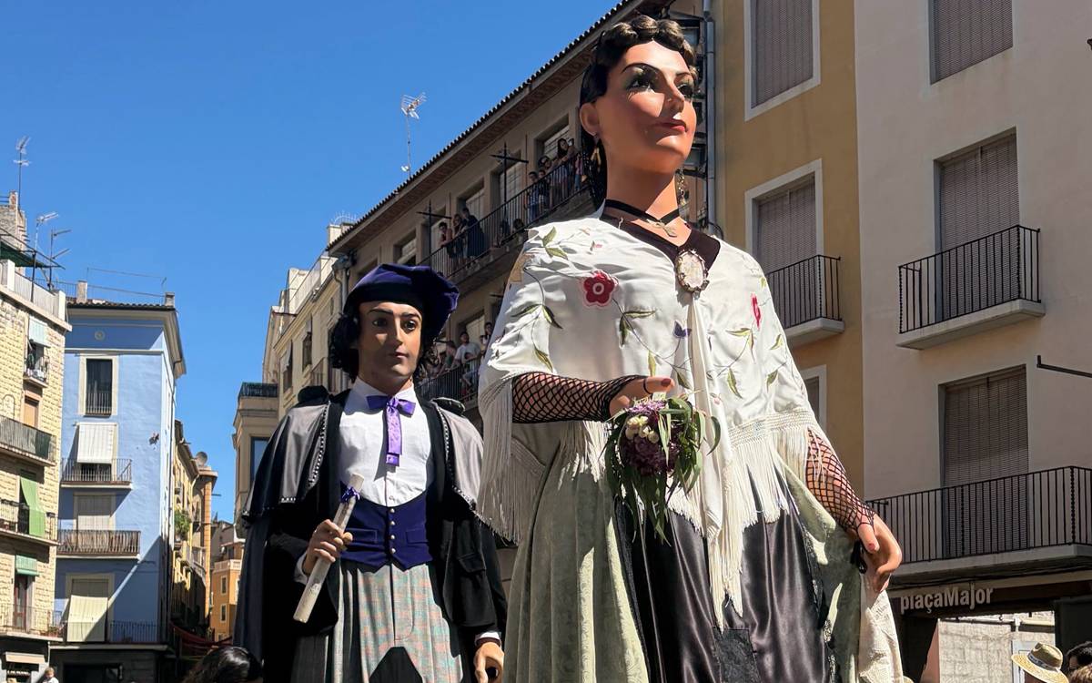 La caiguda del gegant Hereu marca una ballada de la imatgeria amb èxit de públic