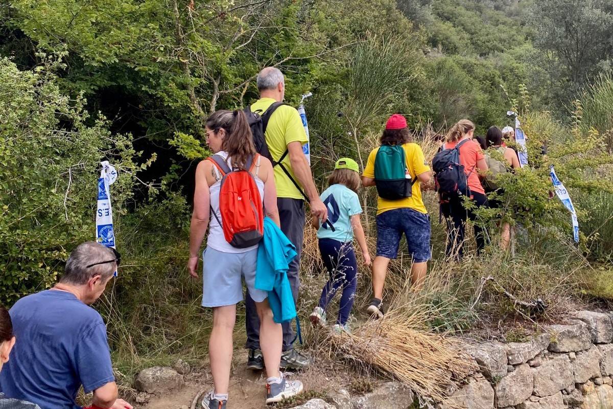 La Caminada popular al Vinyet convida a descobrir camins i paisatges agroforestals de Solsona