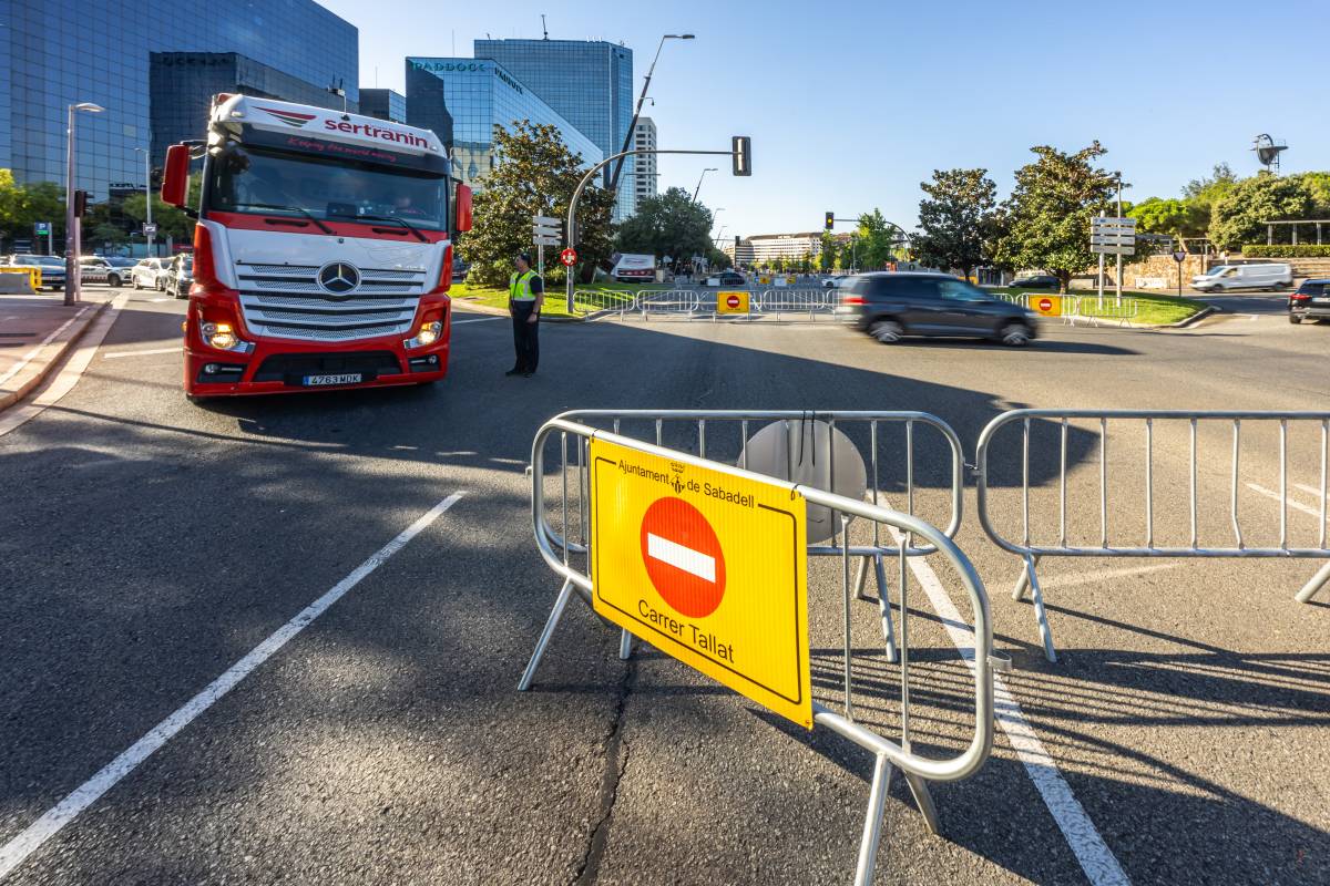 L`Eix Macià, tallat al trànsit fins al 8 de setembre
