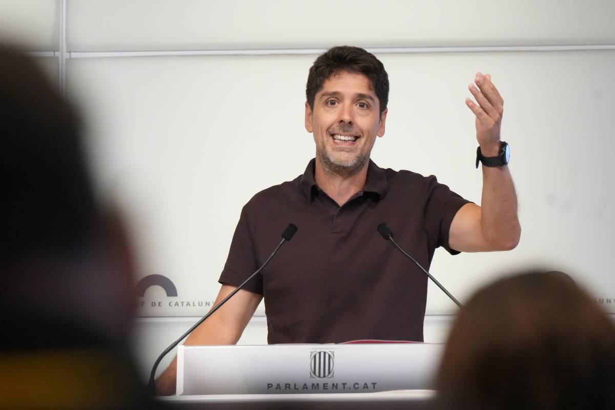 Els Comuns donen per fet que Illa compareixerà pel fiasco amb les PISA