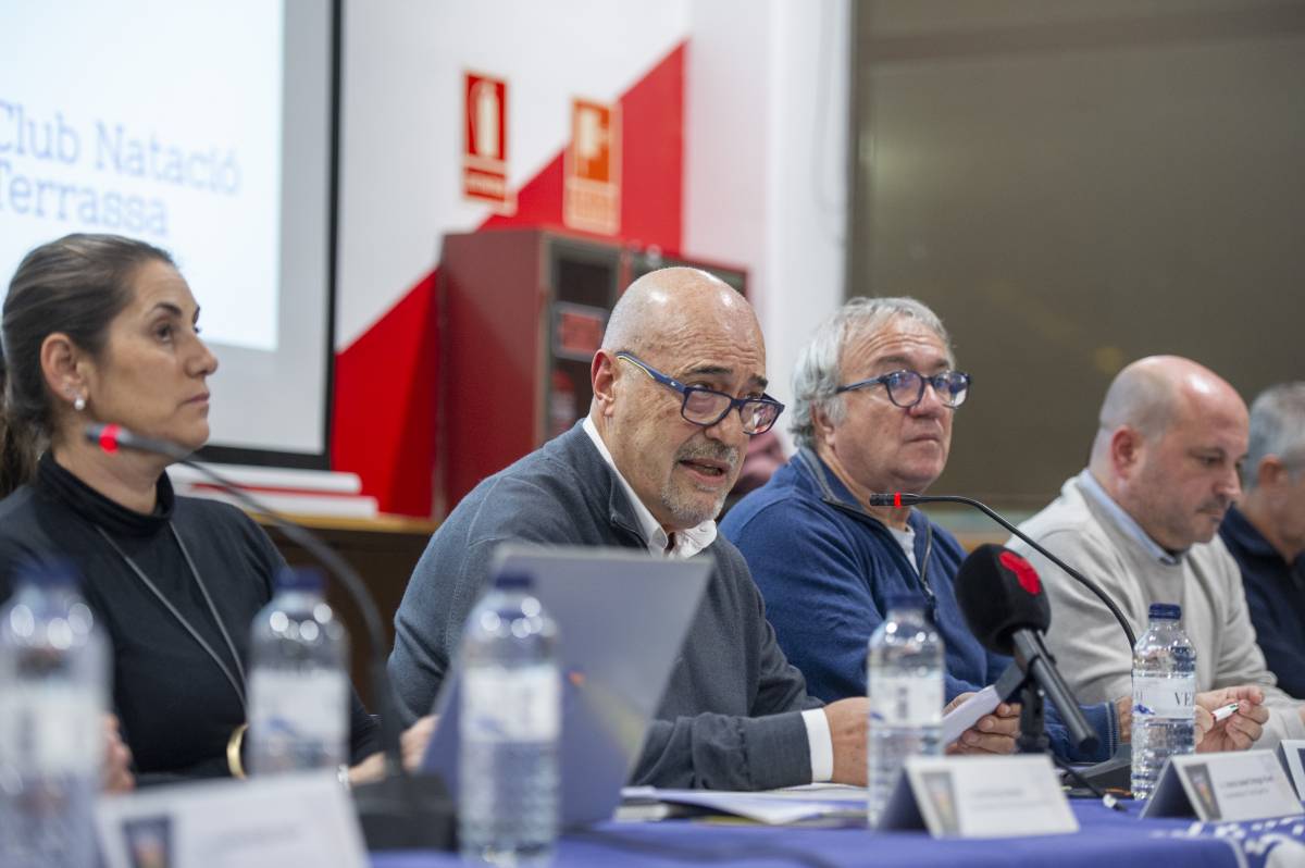 Queixes per l’increment de les quotes d’un grup de socis del CN Terrassa: 