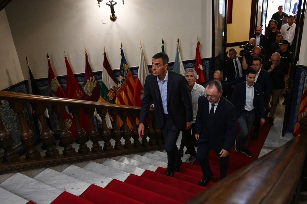 Les preguntes que ha de respondre Pedro Sánchez al Congrés sobre la crisi a Ceuta