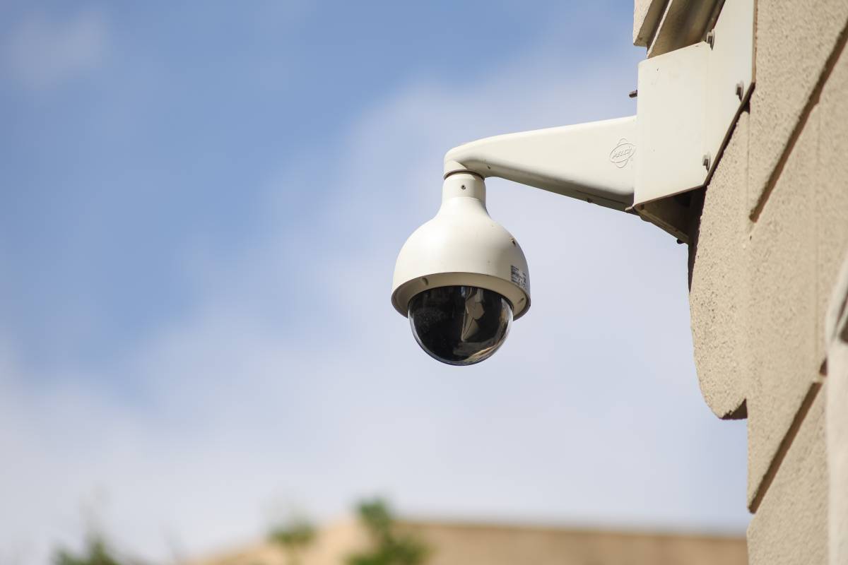 Noves càmeres de videovigilància a l'entorn de les estacions de tren de Sabadell