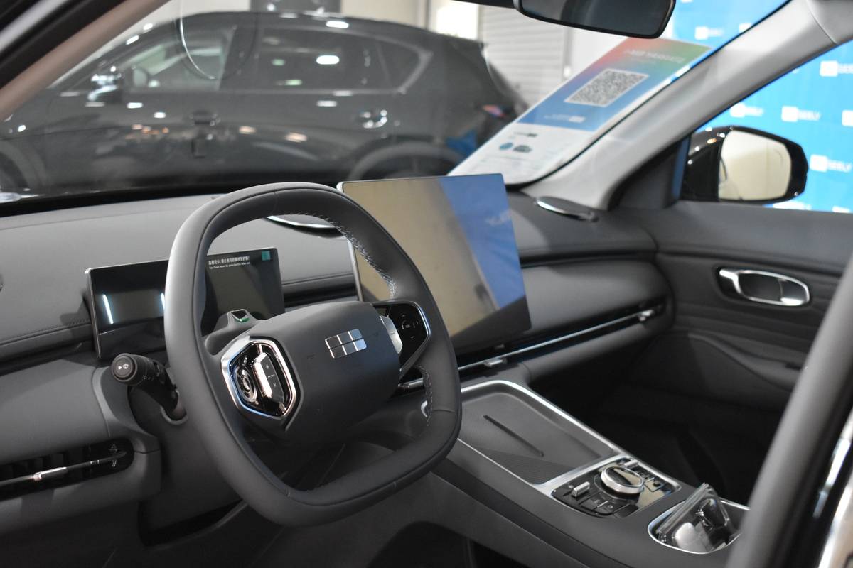 Interior d`un vehicle de la marca Geely a l`Autoforum de Tortosa. - Joan Navarro Interior d`un vehicle de la marca Geely a l`Autoforum de Tortosa.