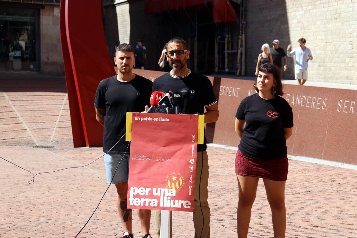 «No regalar la catalanitat» a l'extrema dreta: l'objectiu de l'esquerra independentista per la Diada