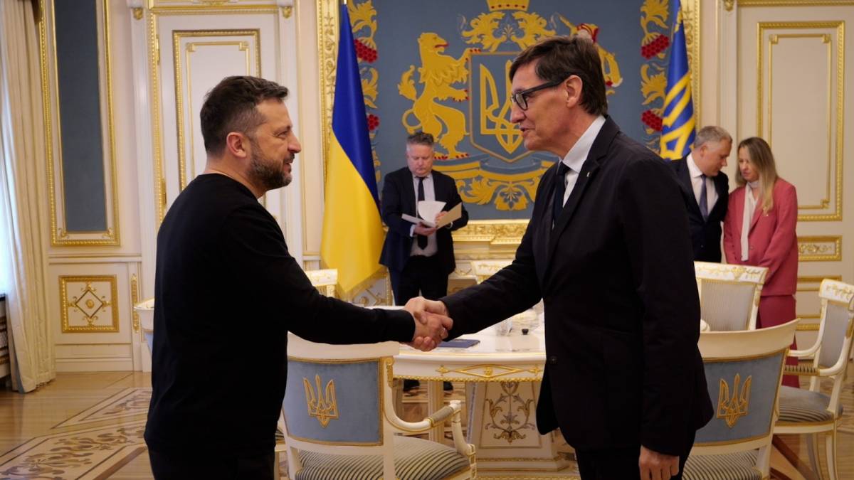 Illa es reuneix amb Zelenski a Ucraïna