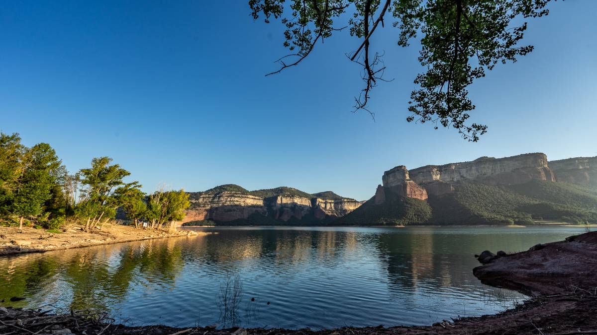 Tornen les altes temperatures: una vintena de comarques en avís per calor intensa