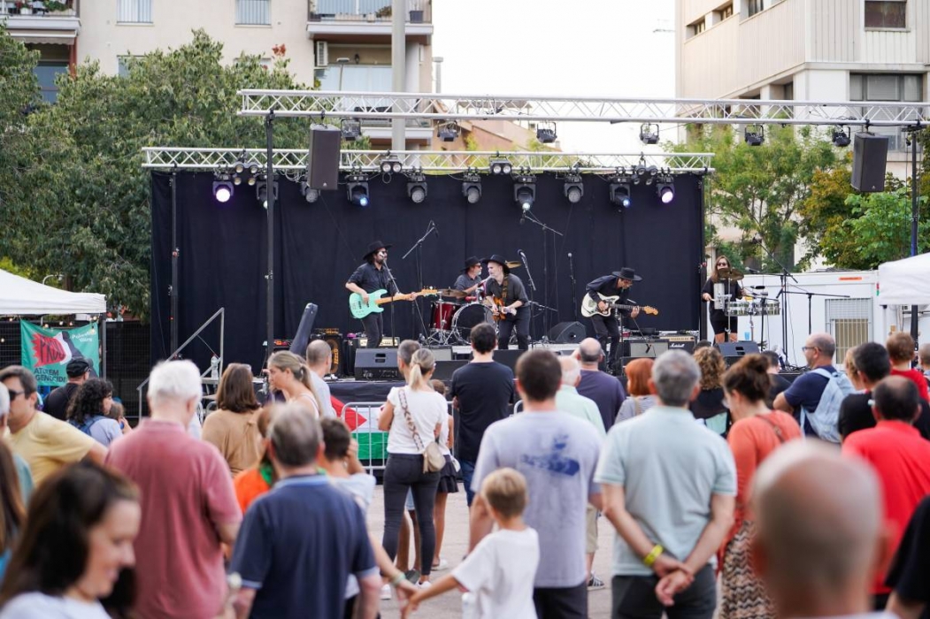 La Coordinadora de Músics de Sabadell posa la banda sonora local a la Festa Major 