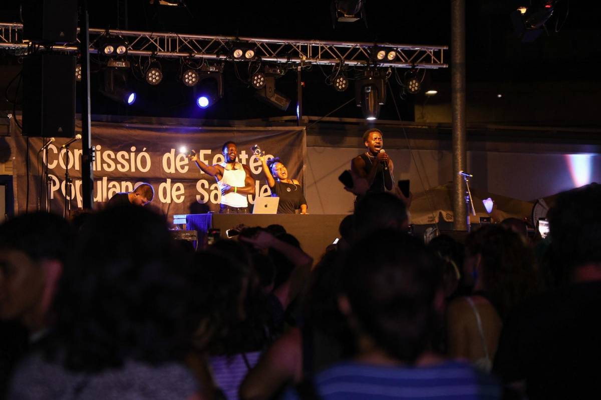 El concert de Kelly Isaiah - VÍCTOR CASTILLO El concert de Kelly Isaiah