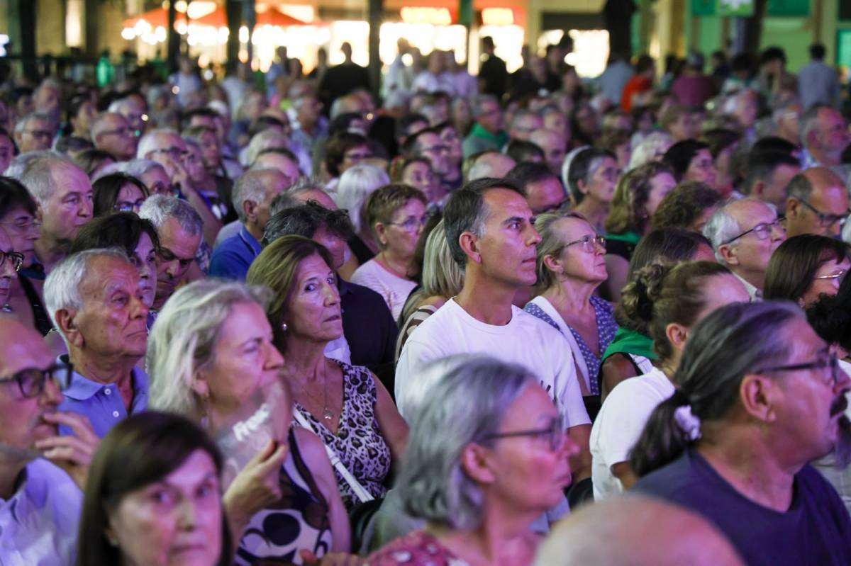 El concert de la Banda de Música a la plaça de Sant Roc - VÍCTOR CASTILLO El concert de la Banda de Música a la plaça de Sant Roc