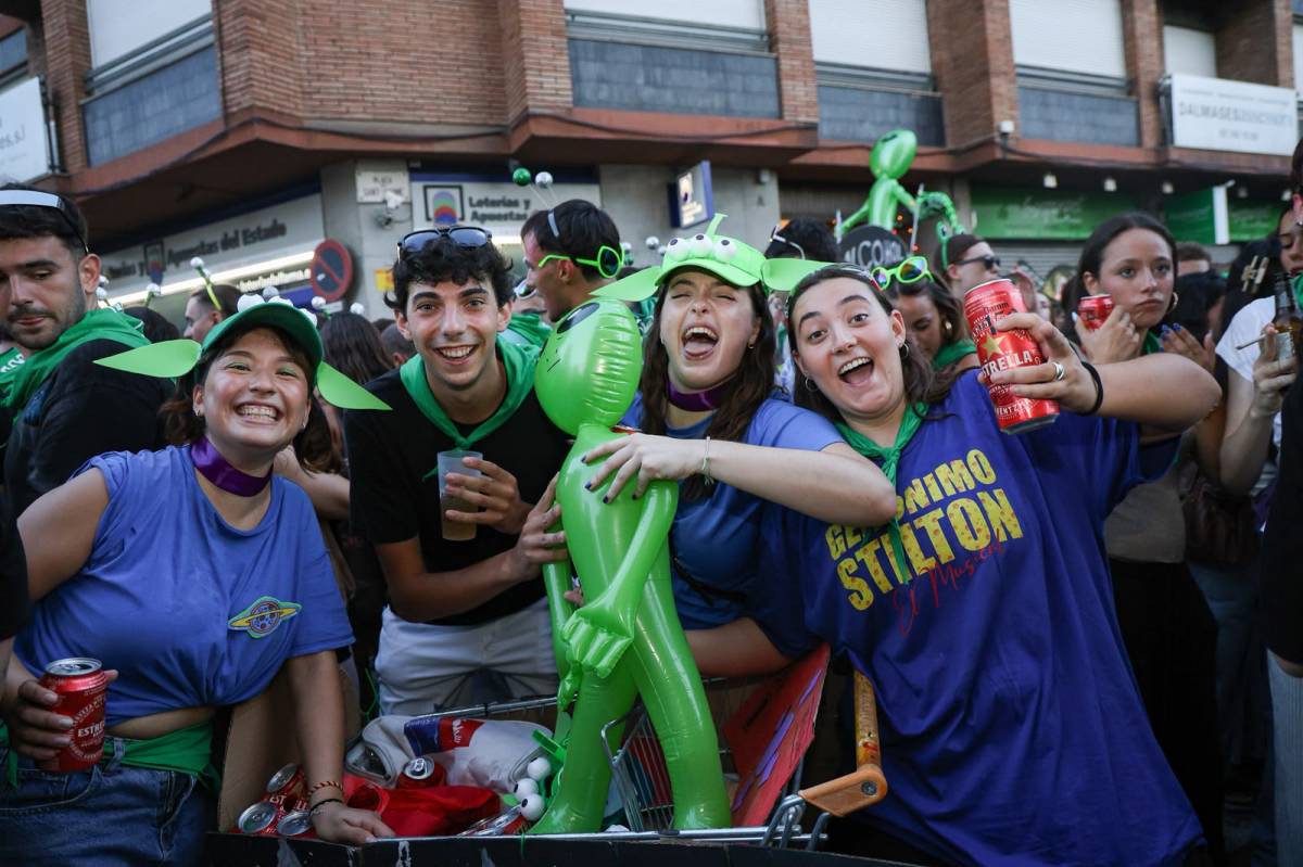 Milers de persones al correbars de la Festa Major de Sabadell - Víctor Castillo Milers de persones al correbars de la Festa Major de Sabadell