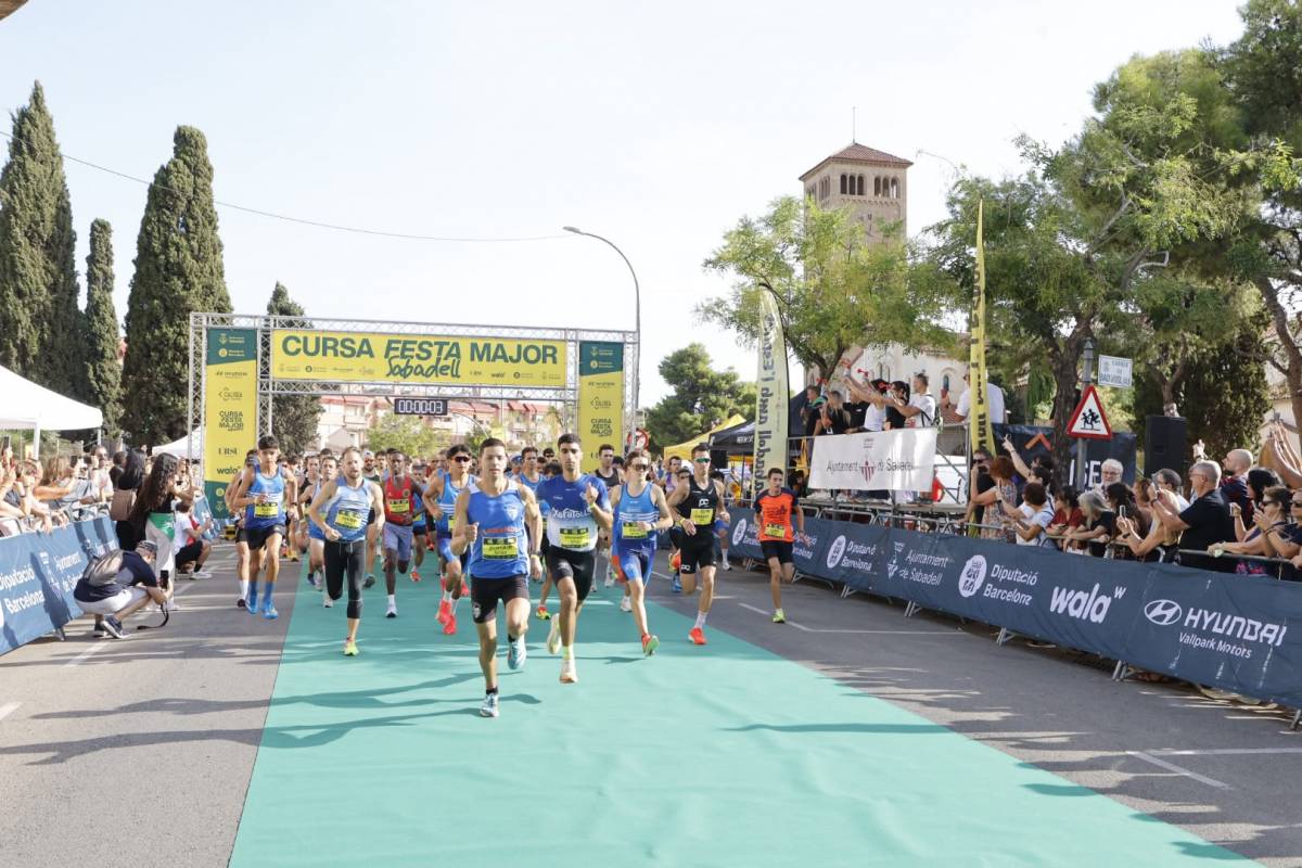 Milers de sabadellencs omplen els carrers a les Curses Populars de Festa Major