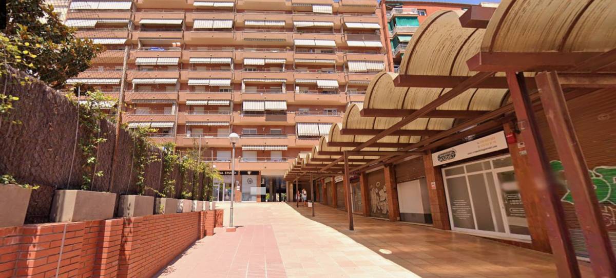 Què sabem i què no del triple apunyalament de Sants