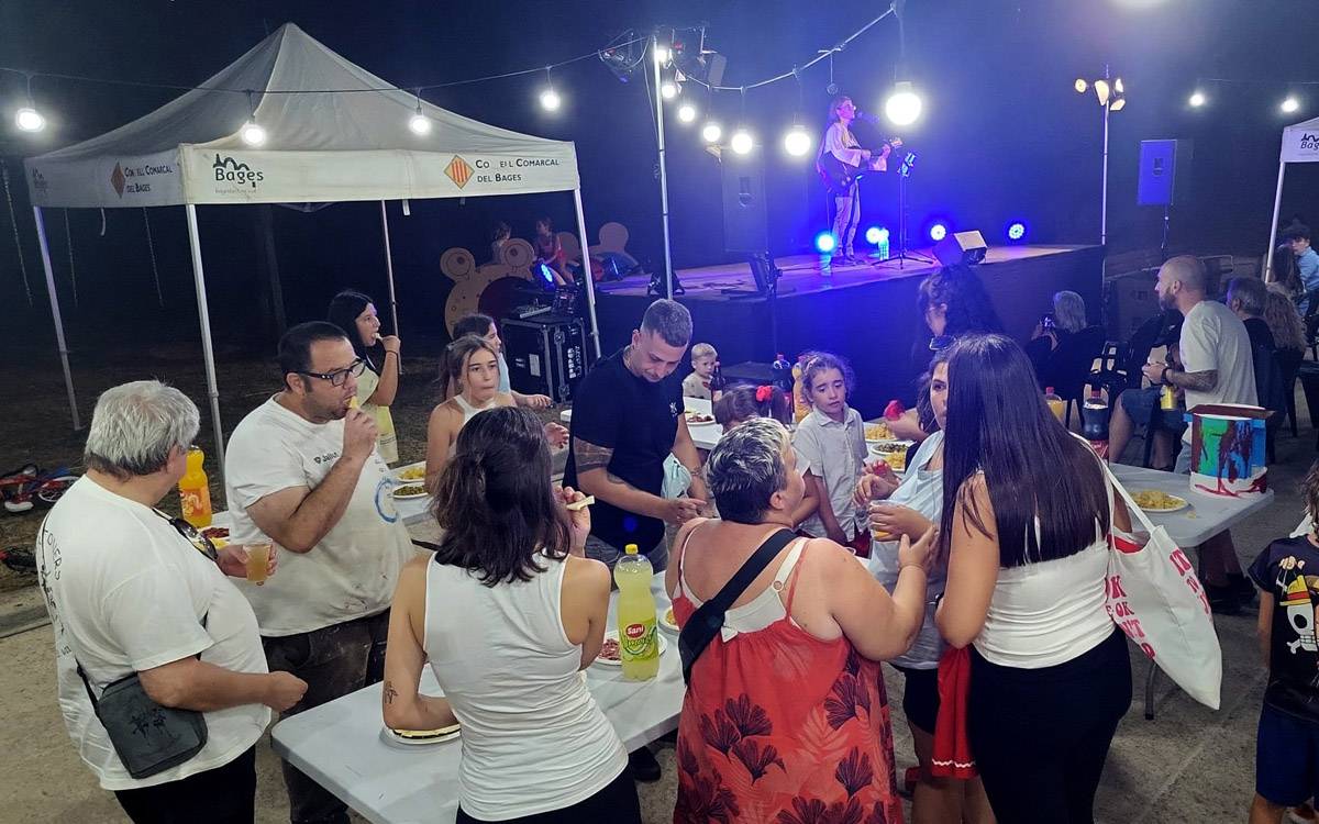 Castellbell i el Vilar estrena el local social de la Vall de Montserrat