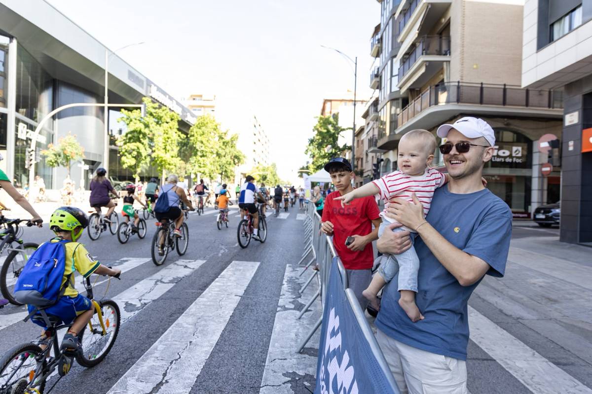 La pedalada popular de la Festa Major del 2026, en imatges - Victor Castillo La pedalada popular de la Festa Major del 2026, en imatges
