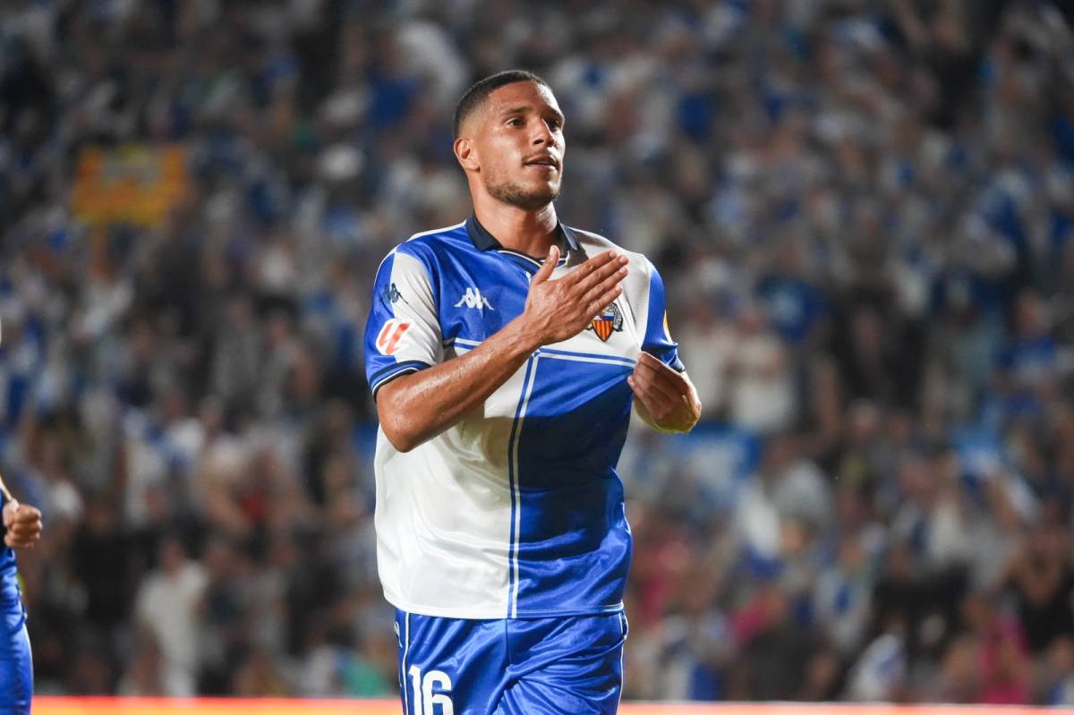 Gioacchini ha fet dos gols en menys de cinc minuts al primer temps