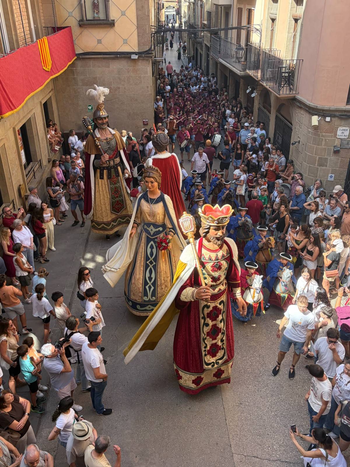 Els gegants de Solsona ballant a la Plaça de l`ajuntament - Aj Solsona Els gegants de Solsona ballant a la Plaça de l`ajuntament