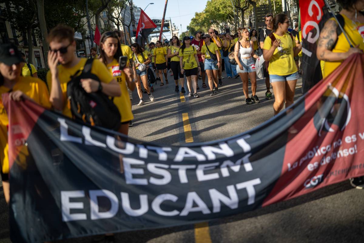 La vaga de docents dona el tret de sortida a un nou curs sense normalitat
