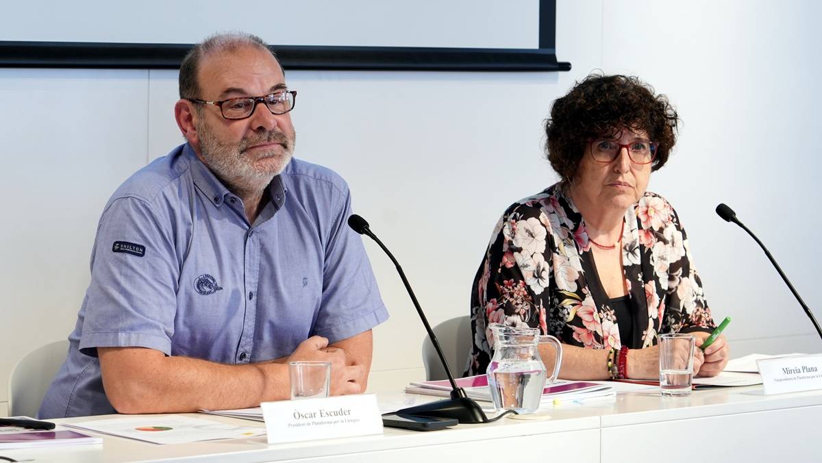Plataforma suspèn el primer any del Pacte Nacional per la Llengua