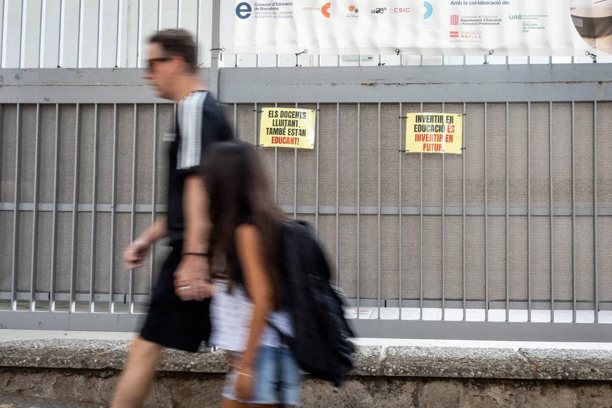 De la pèrdua del gust per llegir a l'«embranzida» de les pantalles: radiografia del naufragi a les proves PISA