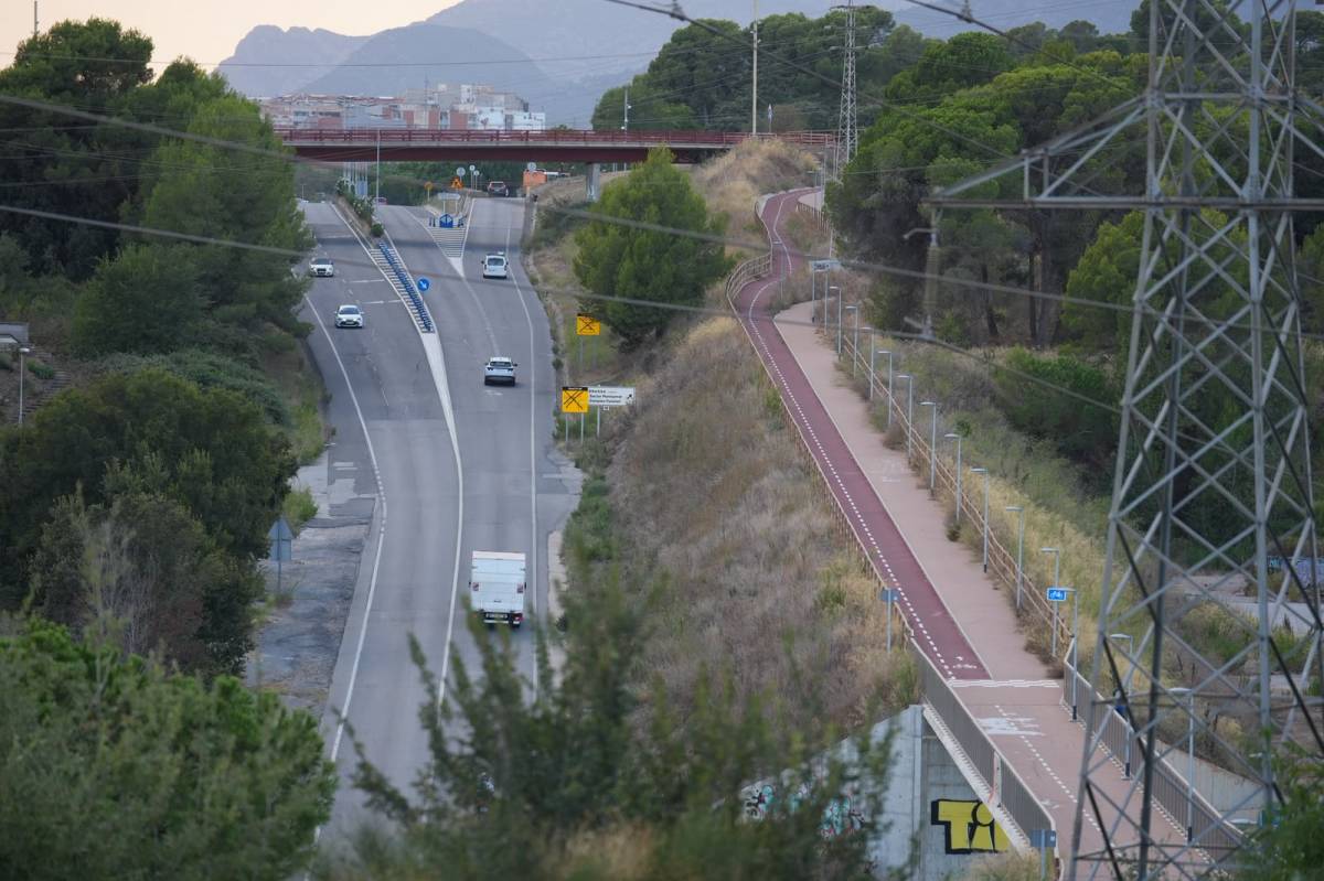 Tram terrassenc del nou carril bici - David Chao Tram terrassenc del nou carril bici