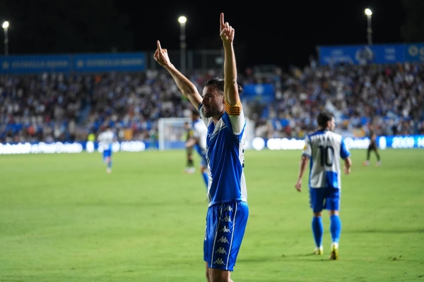 Urri, capità d'un CE Sabadell en estat de gràcia: 
