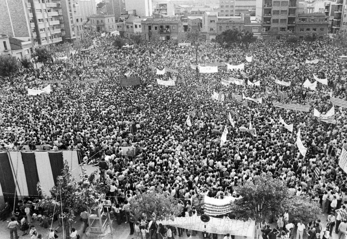 La Diada del 76: quan el poble català va sortir de la clandestinitat