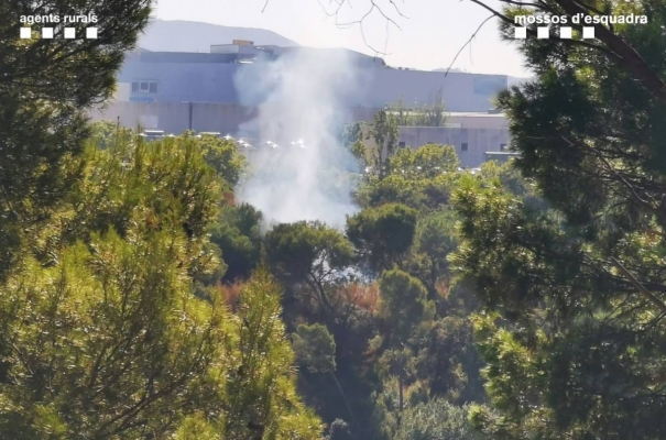 Detingut in fraganti un home de 28 anys com a presumpte autor de tres incendis forestals a Barberà del Vallès