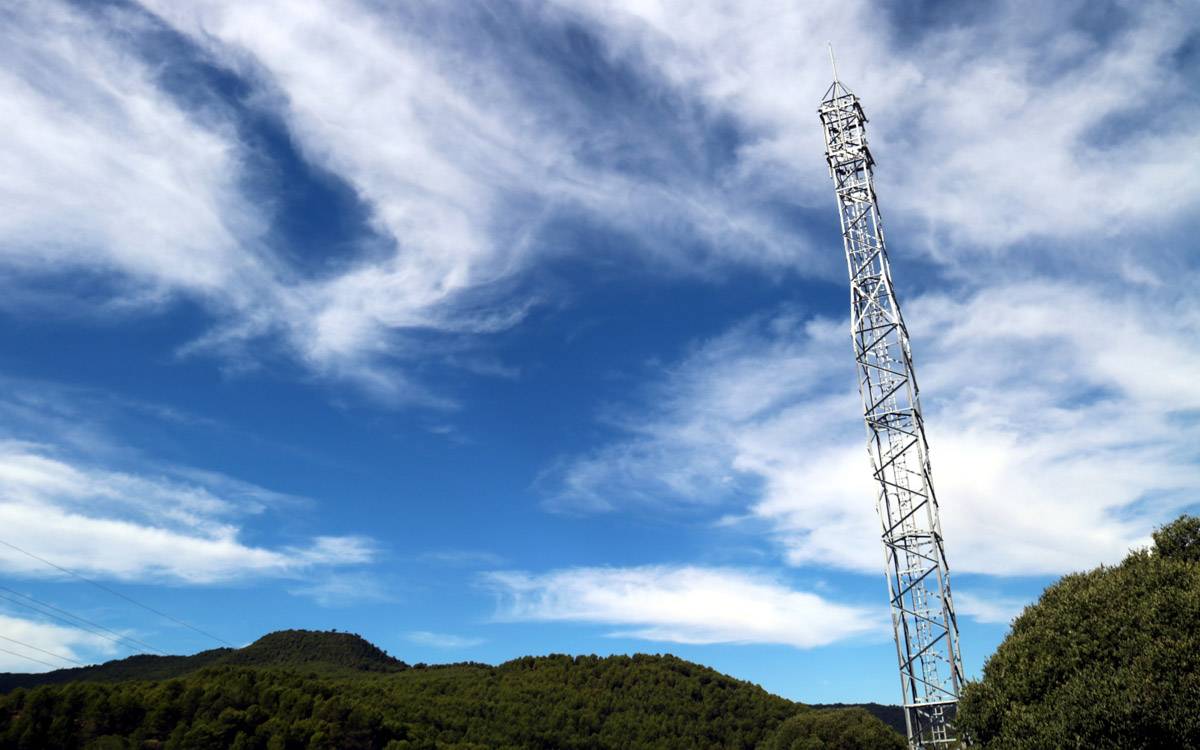 Rajadell s'oposa a la instal·lació d'una torre de 30 metres d'Adif