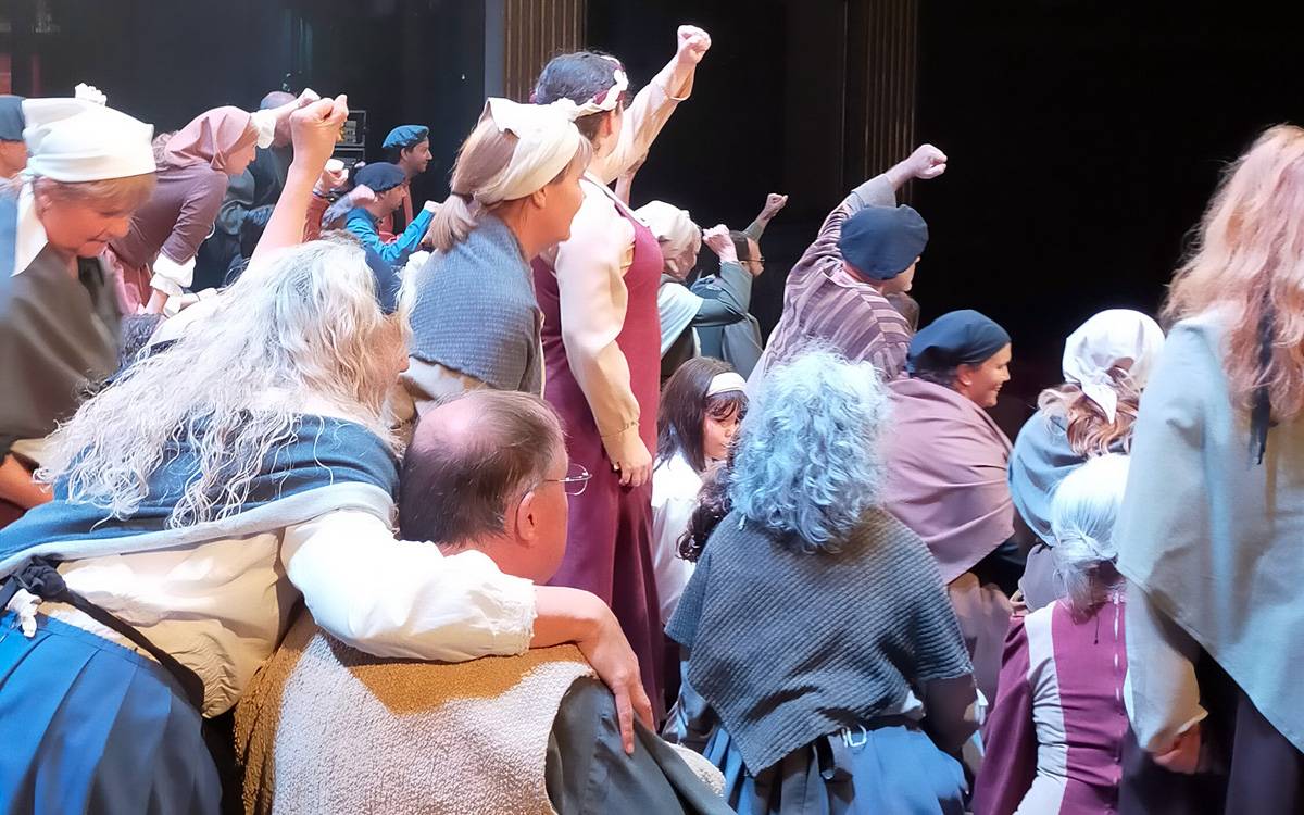 Més de 90 persones portaran diumenge «El Retaule del Flautista» al teatre Conservatori